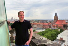 Immer wieder genießt Arne Hallmann den Blick vom Turm der Ruine am Rand der hannoverschen Altstadt.