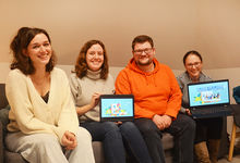 Das Team hinter dem Video (von links): Rebecca von Hoffmann, Nora Schneider, Dennis Wagner und Maren Konradt. Foto: Andrea Hesse