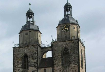 Von der Stadt- und Pfarrkirche St. Marien in Wittenberg ging die Botschaft der Reformation in die Welt. Foto: Biggi/pixelio.de