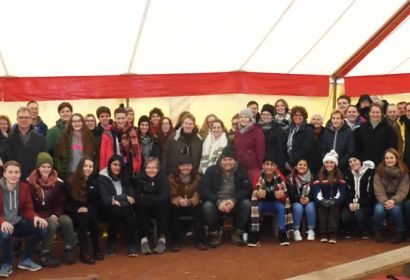 Die Taizé-Fahrer aus der Wedemark inmitten ihrer Reisegruppe aus Northeim und Bremen. Foto: Honert