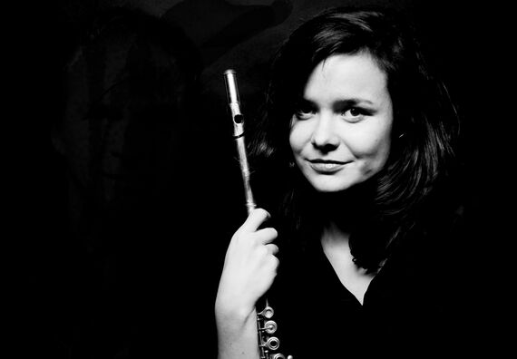 Flötistin Anne Bischof wird in diesem Sommer ihr Masterstudium an der Hochschule für Musik, Theater und Medien in Hannover beenden.