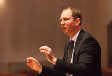 Die musikalische Kreuzwegandacht von Franz Liszt wird unter der Leitung von Kantor Arne Hallmann aufgeführt. Foto: Stefan Heinze