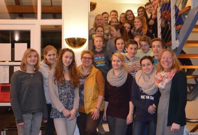 Die Trainee-Gruppe mit Diakoninnen und Teamerinnen im Bissendorfer Gemeindehaus. Foto: Andrea Hesse