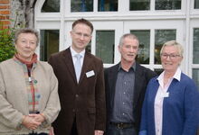 Der Vorstand der Kirchenkreissynode mit Marion Doering (von links), Tilmann de Boer, Michael Brodermanns und Christiane Höppner-Groth lädt in die St.-Marcus-Kirche ein. Auf dem Bild fehlt Vorstandsmitglied Frauke Kiel. Foto: Andrea Hesse