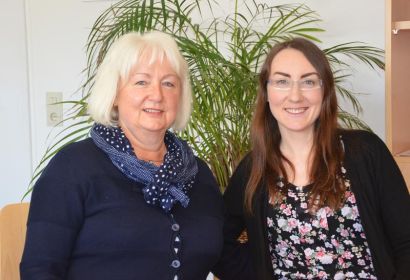 Gute Zusammenarbeit in Langenhagen: Christel Weber-Schmotz (links) und Anne-Marei Stamme. Foto: Andrea Hesse