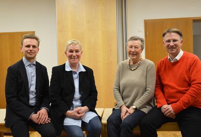 Das Präsidium der Kirchenkreissynode mit (von links) Dr. Bastian König, Christiane Höppner-Groth, Marion Doering und Tilmann de Boer. Auf dem Bild fehlt Laura Schmidt. Foto: Andrea Hesse