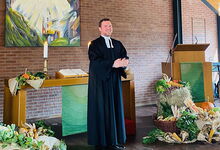 Maik Schwarz bleibt Pastor in der evangelischen Kirchengemeinde Elze-Bennemühlen. Foto: Kerstin Weiß