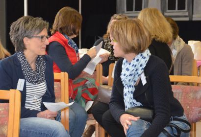 In sehr offener Gesprächsatmosphäre tauschten sich die Pfarramtssekretärinnen im Plenum und in Workshops aus. Fotos: Andrea Hesse