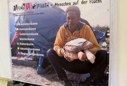 Aufgeglieder in acht Themenräume lädt die Ausstellung zum Perspektivwechsel ein. Foto: ELM