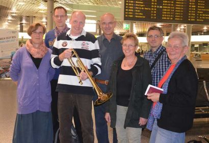 Im November 2014 reisten Frauke Kiel (von links), Lars Arneke, Peter Hartwig, Holger Grünjes, Dörte Behn-Hartwig, Holger Birth und Heide-Gret Koch in den Kirchenkreis Odi; nun wird der Gegenbesuch erwartet. Foto: Andrea Hesse