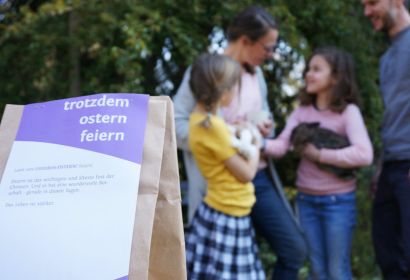 Ostern in der Tüte: Ideen und Material für das Osterfest zu Hause. Foto: Thorsten Buck