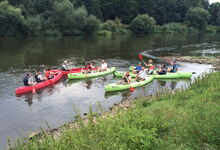 Am Start zur Paddeltour auf der Weser.