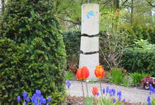 Zweimal jährlich finden im Garten der Sternenkinder auf dem Langenhagener Kirchenfriedhof Bestattungen statt. Foto: Andrea Hesse