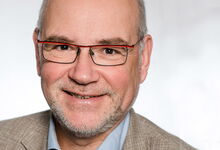 Landessozialpfarrer Dr. Matthias Jung kommt noch im September zur Pestalozzi-Stiftung in Burgwedel. Foto: Elena Bokelmann/HkD