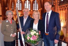 Große Unterstützung für Flüchtlingshilfe und Kirchenmusik (von links): Elke Zach, Peter Kretschmer, Beate Pinkernell und Arne Hallmann. Foto: Andrea Hesse