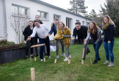 Wikingerschach statt Fernsehen: Die Jugendgruppe der St.-Marien-Kirchengemeinde Isernhagen plant eine gemeinsame Spieleaktion als Alternative zum Fernsehabend. Fotos: Andrea Hesse