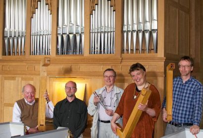 Kreiskantor Christian Conradi (2. von links) ermuntert dazu, Orgelführungen anzubieten und gut vorzubereiten.