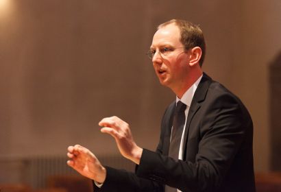 Die musikalische Kreuzwegandacht von Franz Liszt wird unter der Leitung von Kantor Arne Hallmann aufgeführt. Foto: Stefan Heinze
