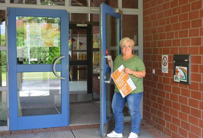Christiane Rasche und ihr Team laden alle, die sich Kita und Krippe St. Nikolai verbunden fühlen, herzlich zum Sommerfest ein. Foto: Andrea Hesse