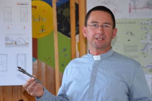 Pastor Wilfried Karneboge. Foto: Sonja Tiemeyer