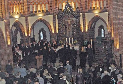 Der Gottesdienst zur Amtseinführung ist gut besucht. Bild: Warnecke