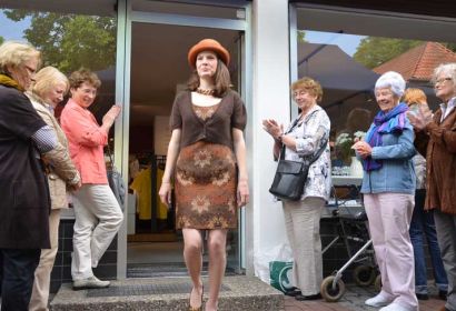 Ein bisschen retro: Viele schöne Stücke wurden bei der ersten edelMut-Modenschau gezeigt. Foto: Andrea Hesse