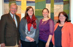 Pastorin Debora Knoblauch (Zweite von rechts) legte ihr Amt im Kirchenkreistagsvorstand nieder; Friedrich Engeling, Miriam Ristau und Susann Lichterfeld hoffen nun darauf, dass sie im September Verstärkung bekommen. Foto: Andrea Hesse