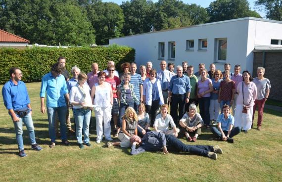 Superintendent Holger Grünjes freute sich über den unerwarteten Besuch aus Südniedersachsen. Foto: Andrea Hesse