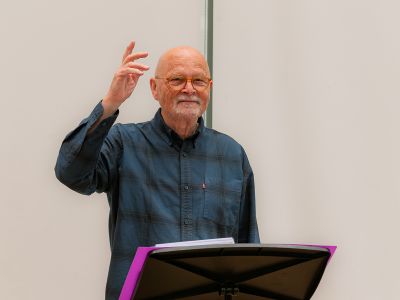 Mehr als 40 Jahre lang leitete Hans-Jürgen Weiß den Brelinger Posaunenchor. Foto: Sabine Kleinau-Michaelis