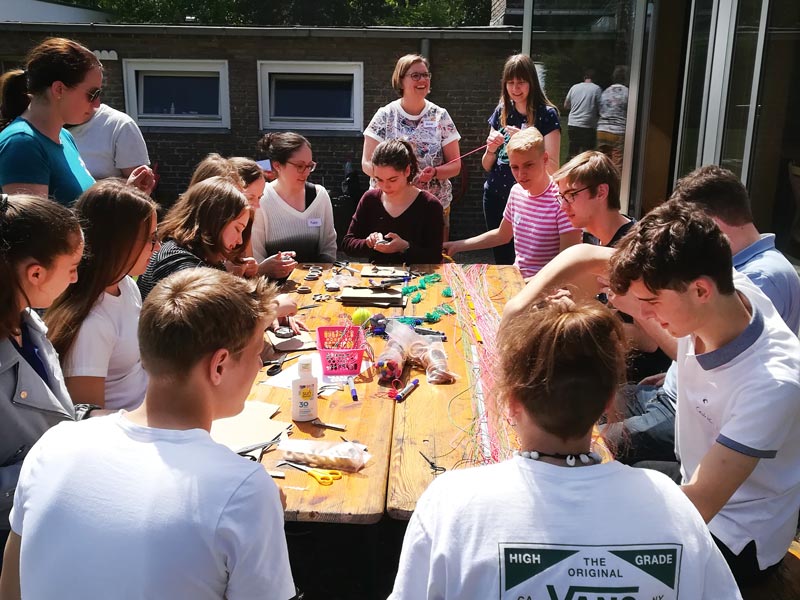 Gute Zusammenarbeit war gefragt beim Bau eines Teamschreibers.