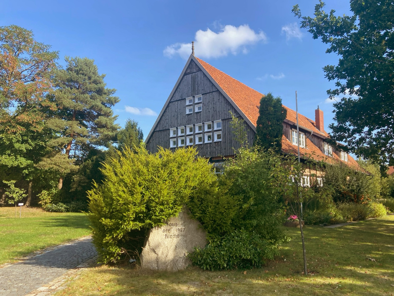 Ein Ort der Gemeinschaft: das Haus der Kirche in Kleinburgwedel. Foto: privat